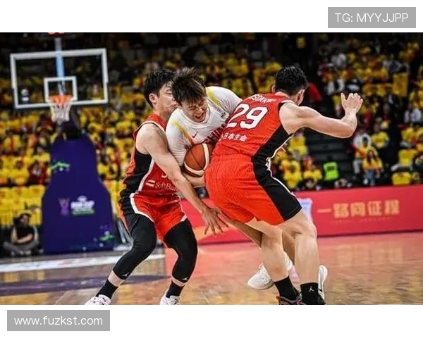 杭州篮球队个人能力引发热议球迷对球员表现分歧明显