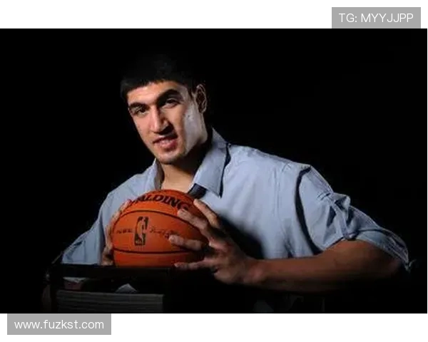 坎特的篮球旅程：从天赋少年到NBA巨星的奋斗与荣耀