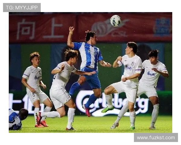 富力与泰达精彩对决录播回顾赛场瞬间与精彩进球分析